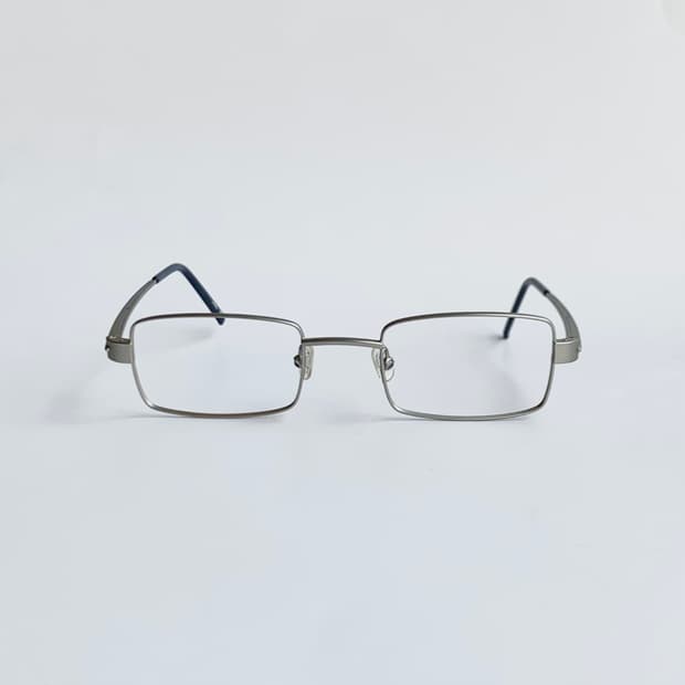 [픽키-725] 데드스탁 실버 무광 사각 미니멀 블랙팁 빈티지안경