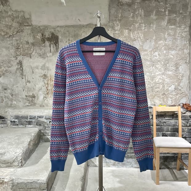 미하라 야스히로 믹스 노르딕 아칼릭 가디건