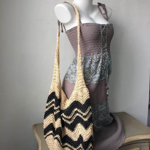 ethnic mood cross bag