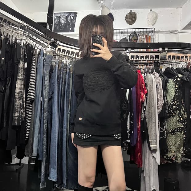 디키즈 오버핏 블랙 맨투맨