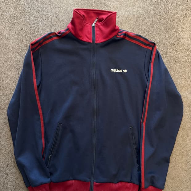 아디다스 베켄바우어 버건디 트랙져지 대장급 처분