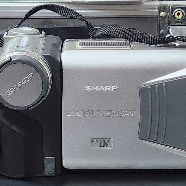 빈티지 6mm 캠코더 샤프 VL-DC5 (미사용)