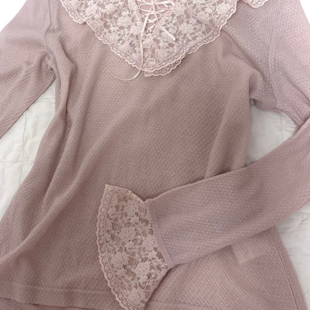 러블리 프릴 니트