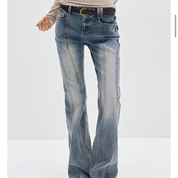 데케트우먼 커브드 슬림 로우라이즈 플레어 진 부츠컷 데님 바지 판매