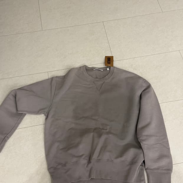 아워레가시 크루넥 l