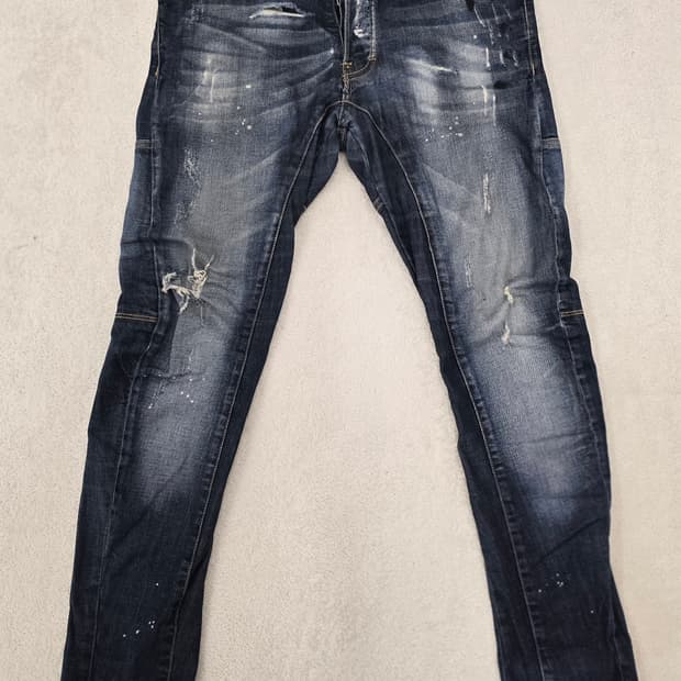디스퀘어드2 남자청바지.  싸이즈 32