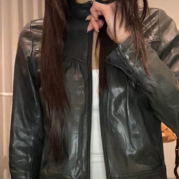 셔링 숏 레더 자켓