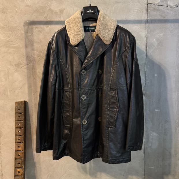 맥로렌 카우하이드 레더 더블 브레스티드 코트 105