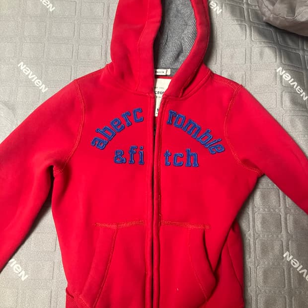 아베크롬비 후드집업 레드