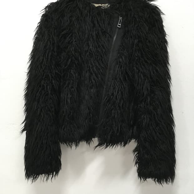 쟈딕앤볼테르 블랙 퍼자켓 s