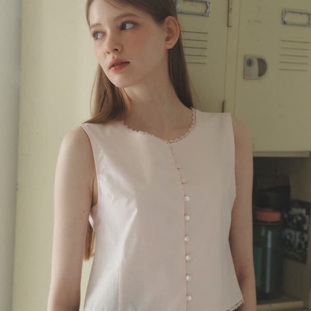 레터프롬문 지젤 레이스탑 베이비핑크