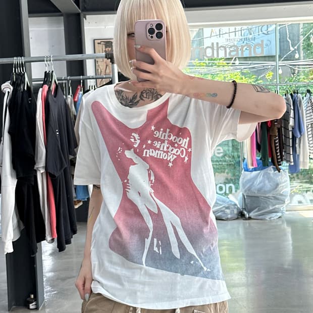 히스테릭 글래머 Hoochie Coochie Woman 그래픽 반팔 티셔