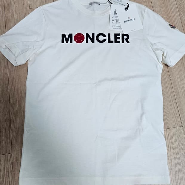[N] 몽클레어 정품 반팔 티셔츠 S-M