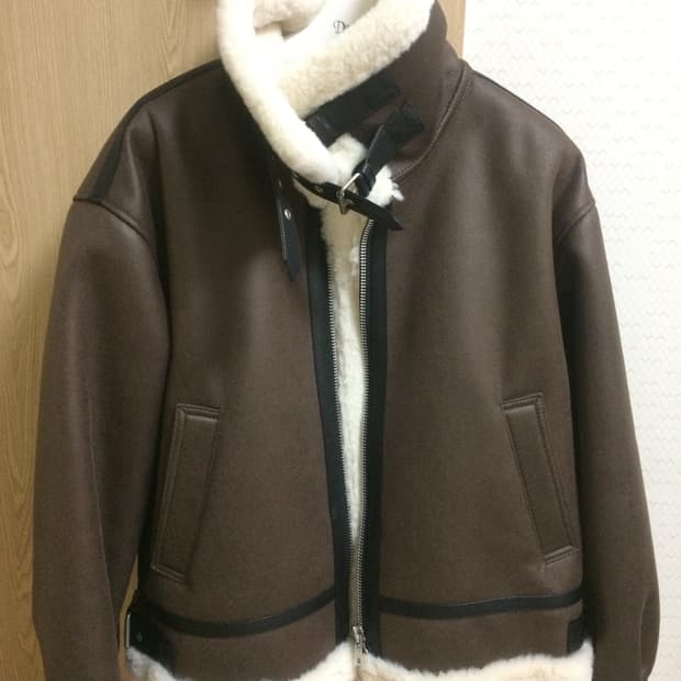 도프셉 무스탕 (여성F)