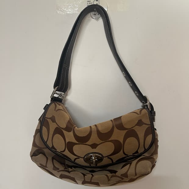 코치 숄더백 