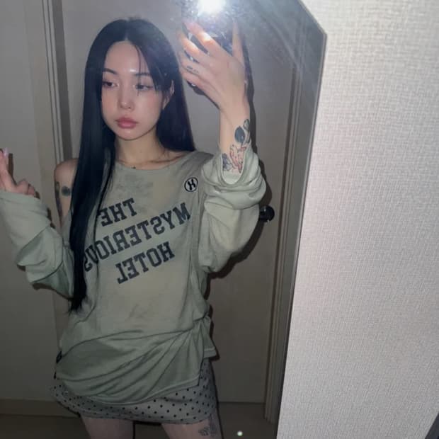 더미스테리어스호텔 숄더홀슬리브 카키