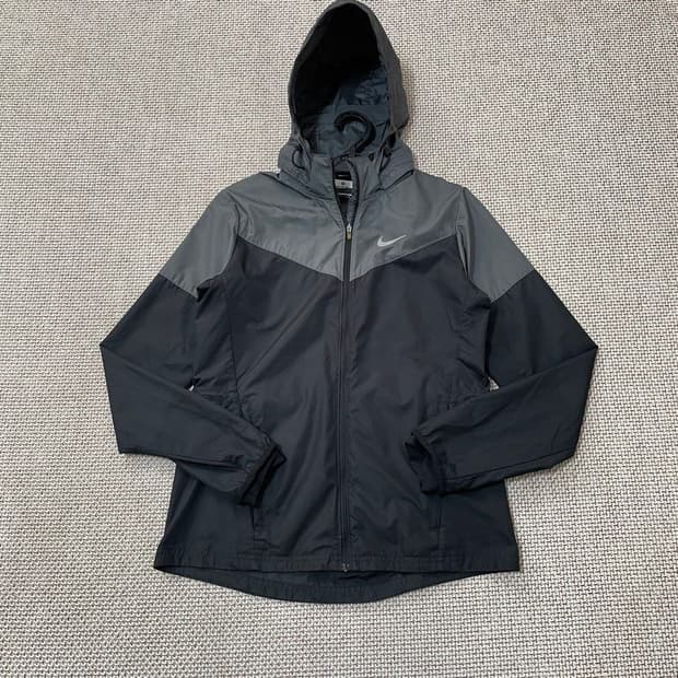 나이키 여성 바람막이. 5603