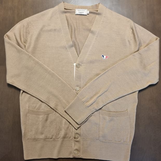 메종키츠네 메리노울 가디건 베이지