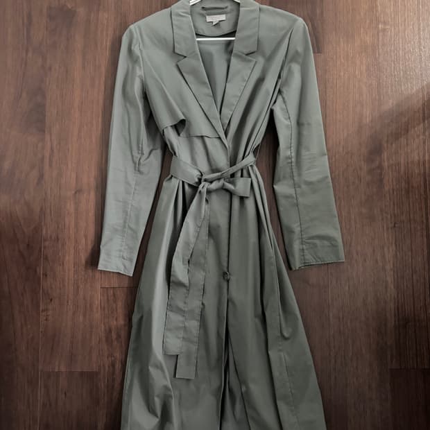 cos 코스 트렌치코트