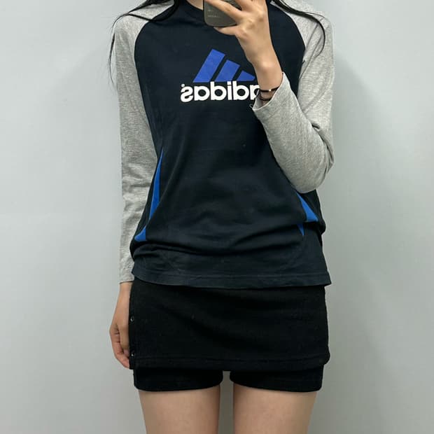 아디다스 나그랑 배색 롱 슬리브