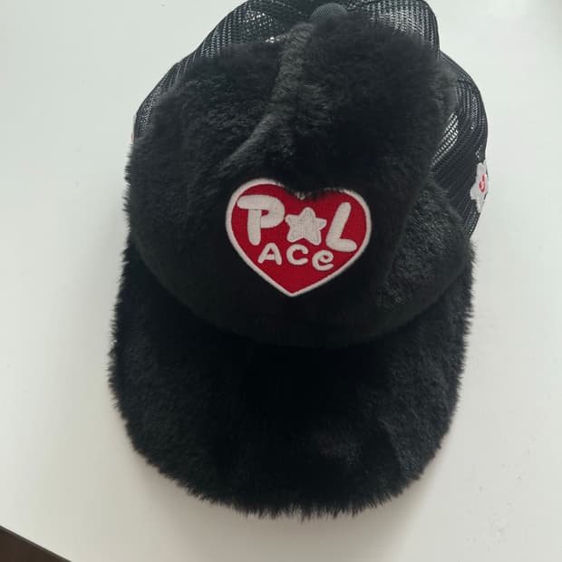 팔라스 24FW 트러커 블랙