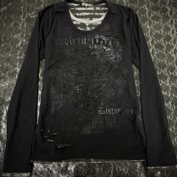 00’s Archive Gothic Print Layered Sleeve