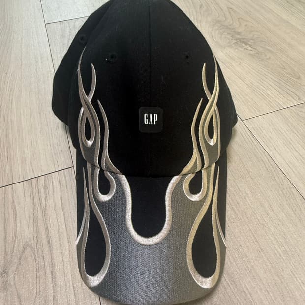 이지 갭 발렌시아가 캡