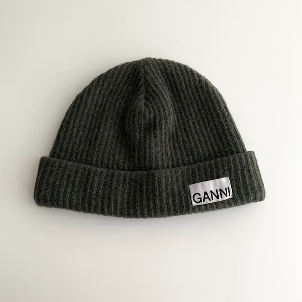 Ganni Light Structured Rib 울 비니