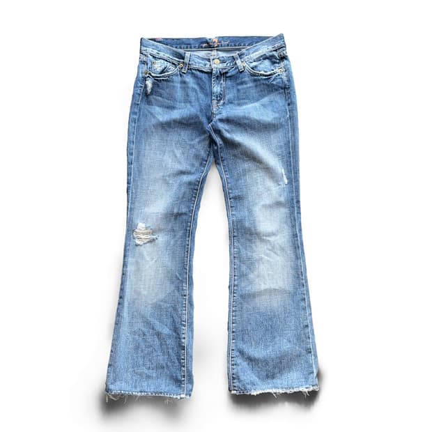7 For All Mankind Bootcut DistressedJean