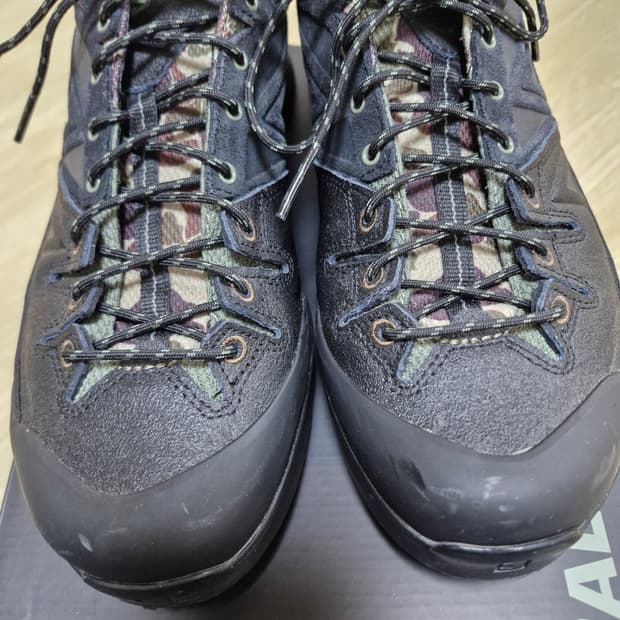 살로몬 칼하트윕 x-alp 280 사이즈 판매합니다