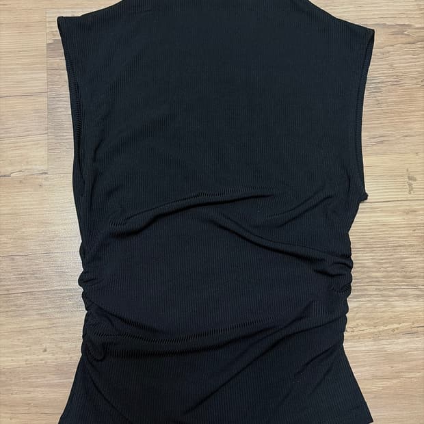 Cider black sleeveless top 블랙 슬리브리스 탑