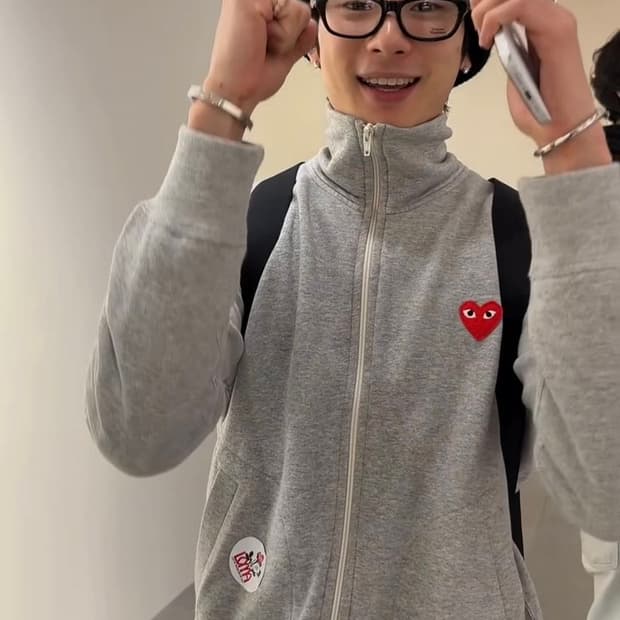 꼼데가르송 하트집업