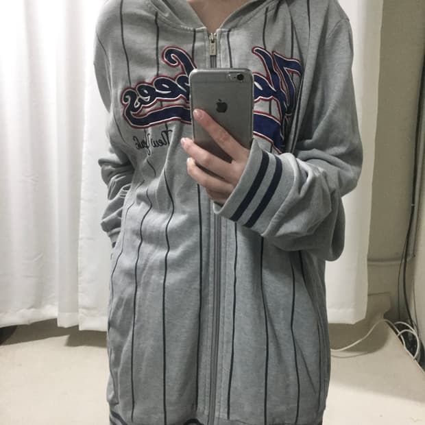 엠엘비 양키스 그레이 스트라이프 후드집업