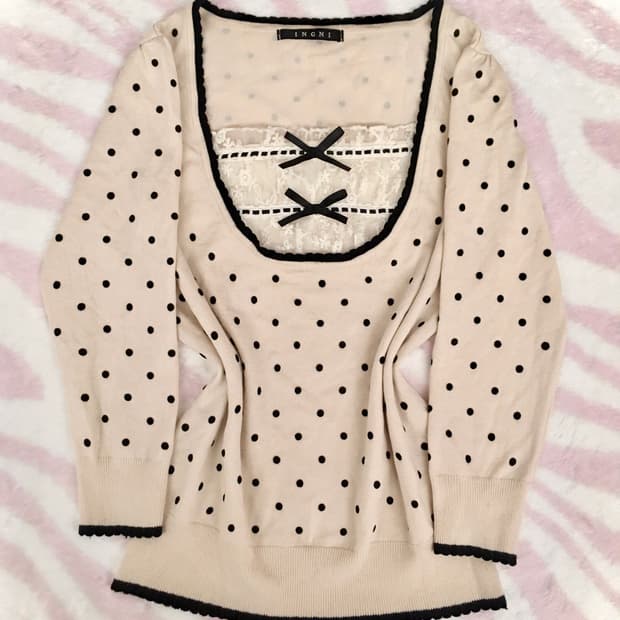 잉그니 베이지핑크 도트 탑 히메갸루 레어템