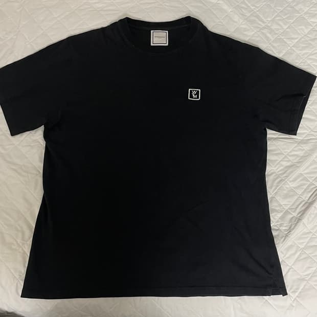 우영미 백로고 반팔티 105사이즈