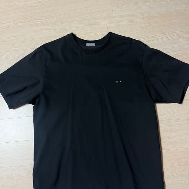 Xlim ep.5 SYNOPSIS 01 black (1)