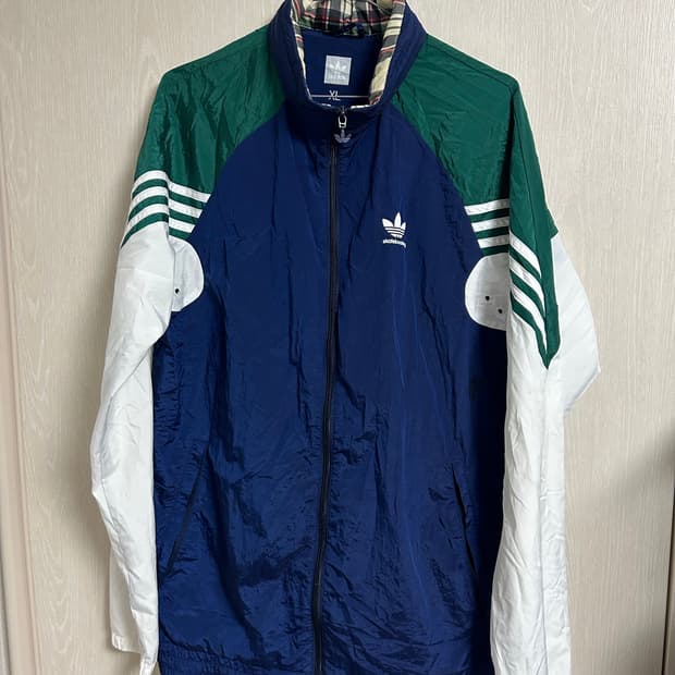 아디다스 바람막이 라이트웨이트 자켓 XL팜