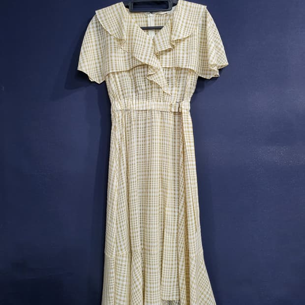 온앤온 케이프 훌원피스