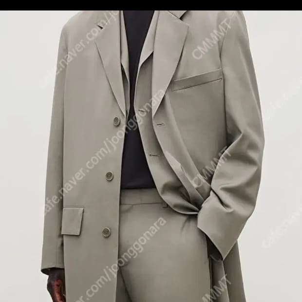 Cos 롱 벨티드 울 코트 사이즈 50