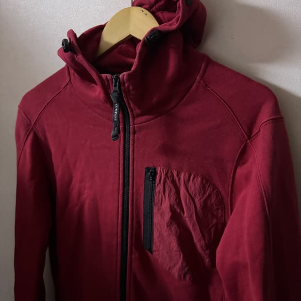 C.P컴퍼니 씨피컴퍼니 고글 후드 집업 레드 95 (사용감)