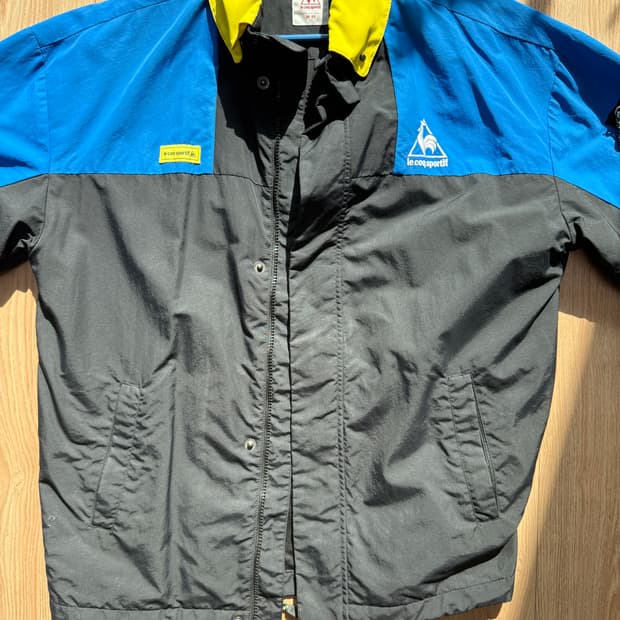 르꼬끄 바람막이 