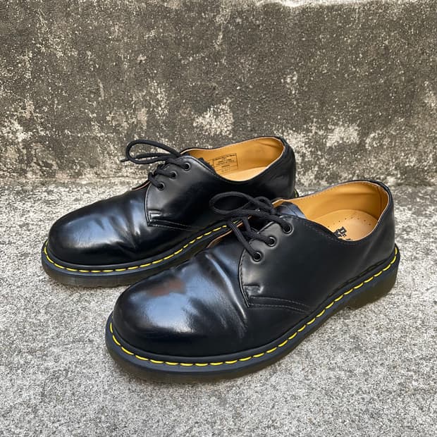[7UK] 닥터마틴 1461 스무스 3홀 (260~265)
