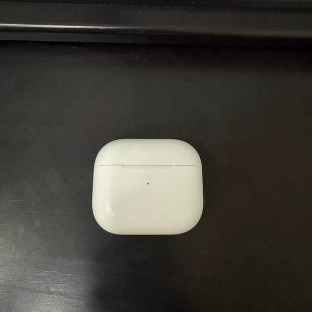 에어팟 3세대 본체+왼쪽 유닛