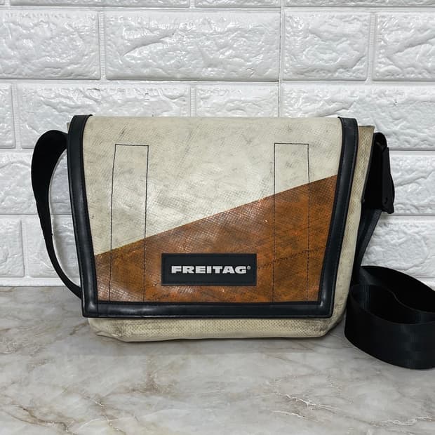 프라이탁 F12 드라그넷 크로스백