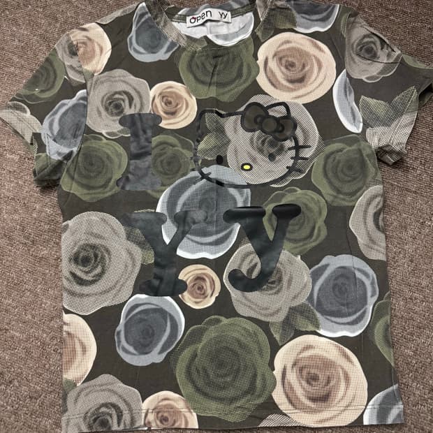 Open Yy 키티 반팔 티셔츠