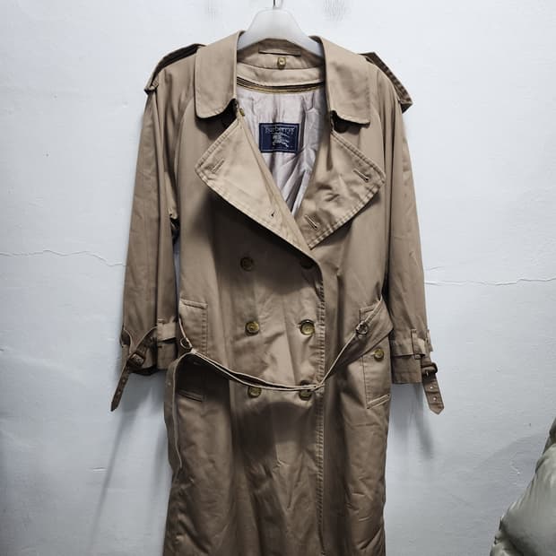 (내피포함) 버버리 클래식 베이지 트렌치코트 