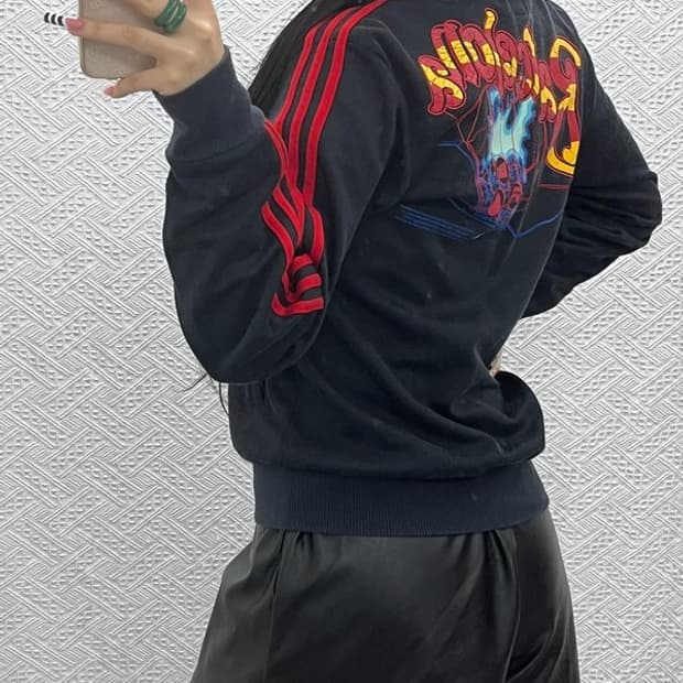 아디다스 올드스쿨 스트릿 펑크 바르셀로나 져지 집업 90 C10297