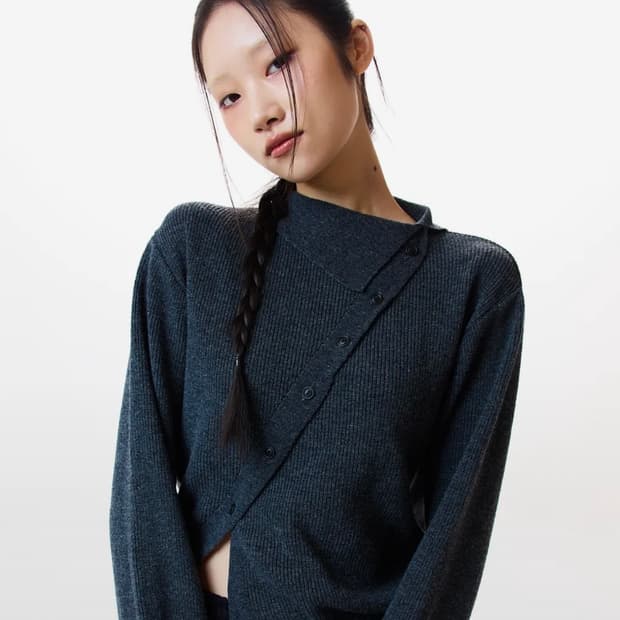 버튼 가디건 IM BUTTON DIAGONAL CARDIGAN