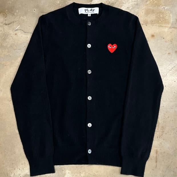 🫶🏻 꼼데가르송 Red 하트 와펜 Black 가디건 🫶🏻