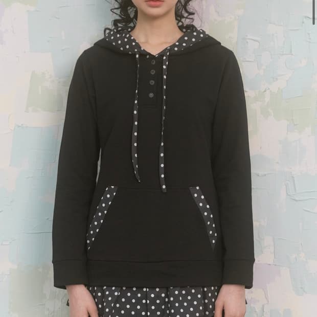 나이엔 도트 헨리넥 후드 롱슬리브